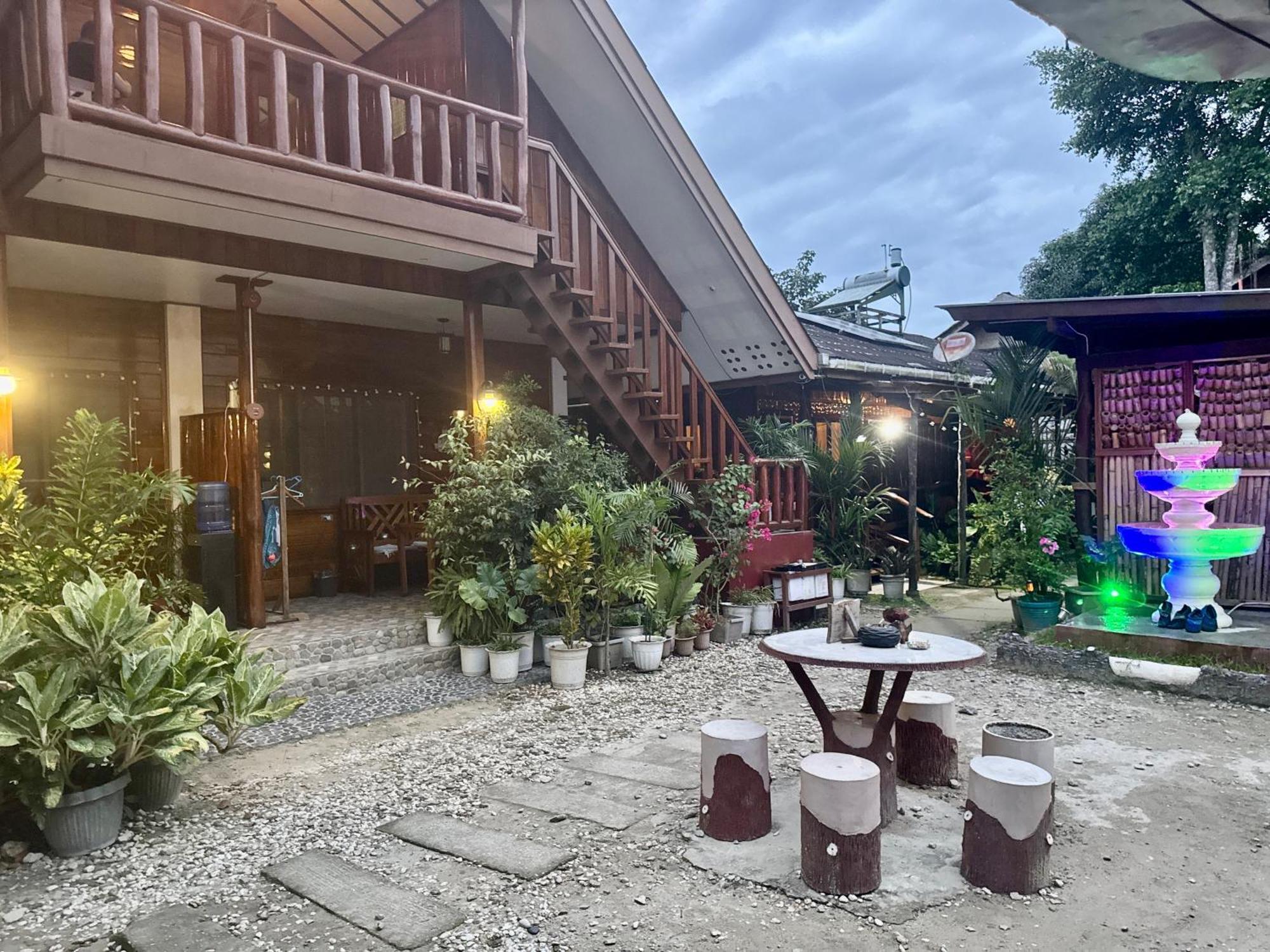Theresa'S Pension House San Vicente  Exterior foto